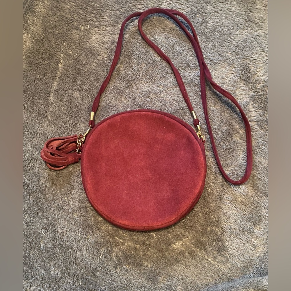 Street Level Burgundy Circle Crossbody Purse